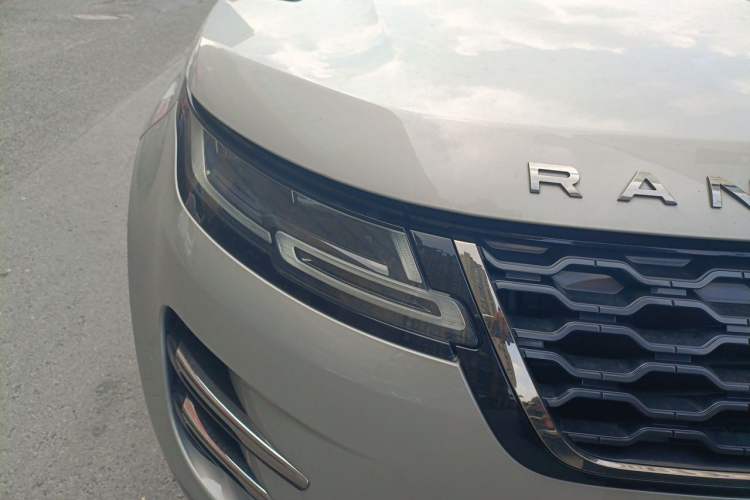 Used Land Rover Range Evoque 2021 Range Rover L 249 PS R-Dynamic SE Luxury Edition Right Front Headlight