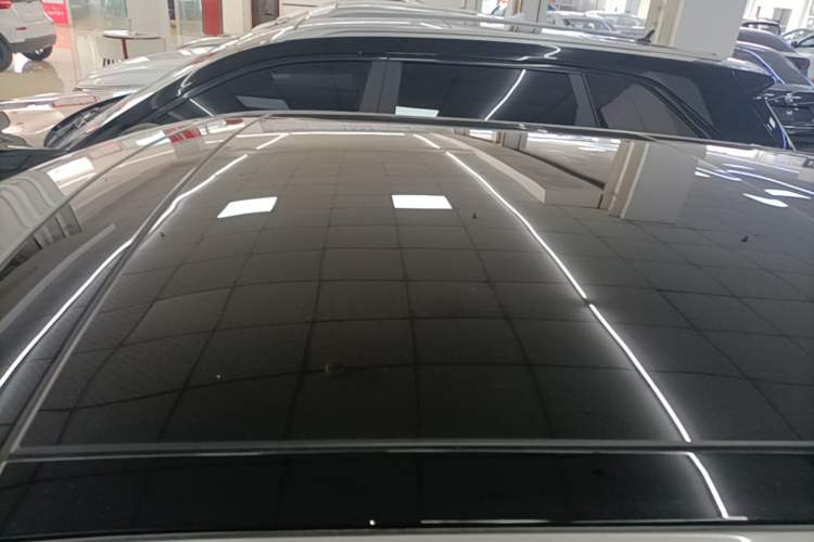 Used Land Rover Range Evoque 2021 Range Rover Velar 249 PS R-Dynamic S Performance Edition Roof