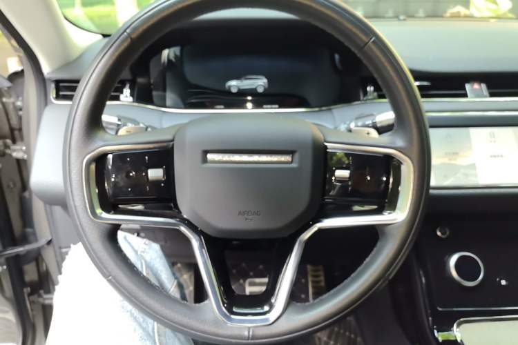 Used Land Rover Range Evoque 2021 Range Rover Velar 249 PS R-Dynamic S Performance Edition Steering Wheel