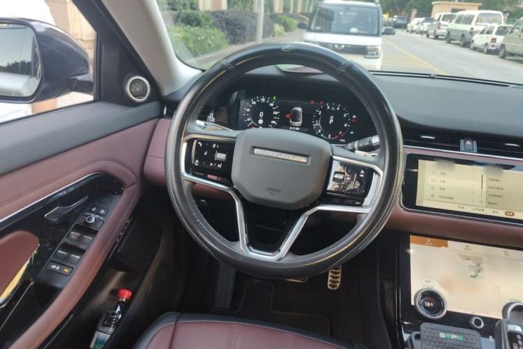 Used Land Rover Range Evoque 2021 Range Rover L 249 PS R-Dynamic SE Luxury Edition Steering Wheel