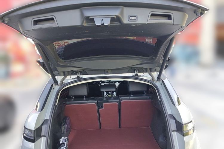 Used Land Rover Range Evoque 2021 Range Rover Velar L 249PS R-Dynamic First Edition Trunk