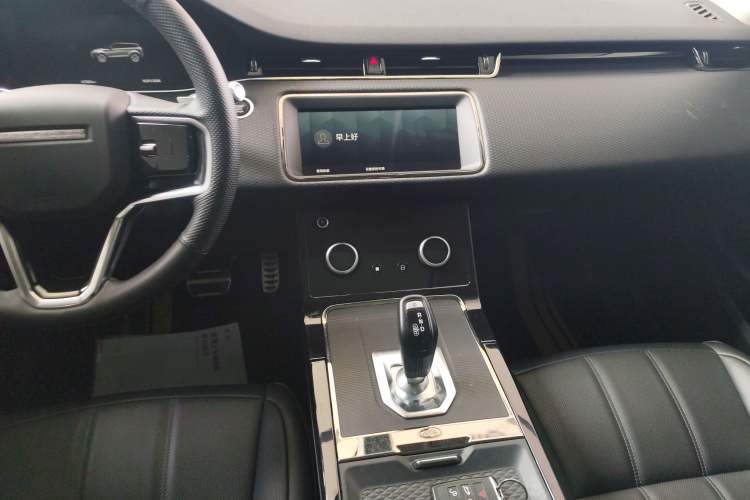 Used Land Rover Range Evoque 2021 Range Rover Evoque 200 PS R-Dynamic Standard Elite Edition Audio And AC Panel