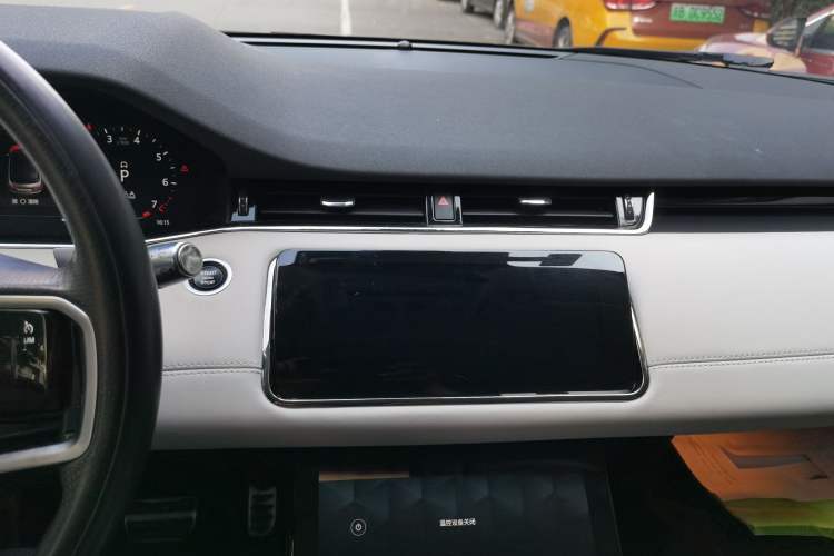 Used Land Rover Range Evoque 2021 Range Rover Velar L 249PS R-Dynamic First Edition Audio And AC Panel