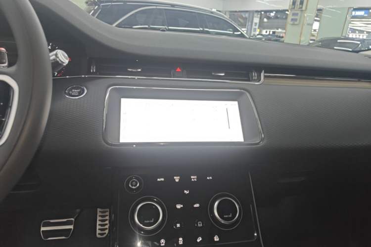 Used Land Rover Range Evoque 2021 Range Rover Velar 249 PS R-Dynamic S Performance Edition Audio And AC Panel