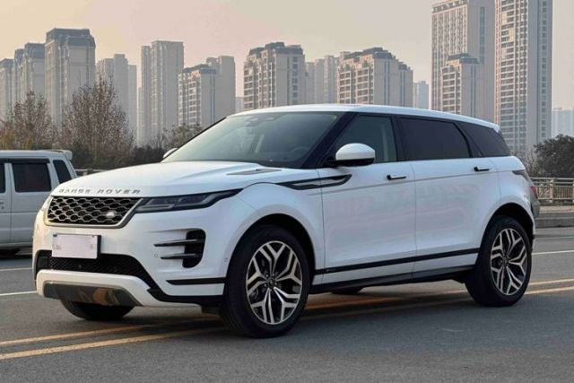 Used Land Rover Range Evoque 2021 Range Rover Velar 249 PS R-Dynamic HSE Luxury Edition
