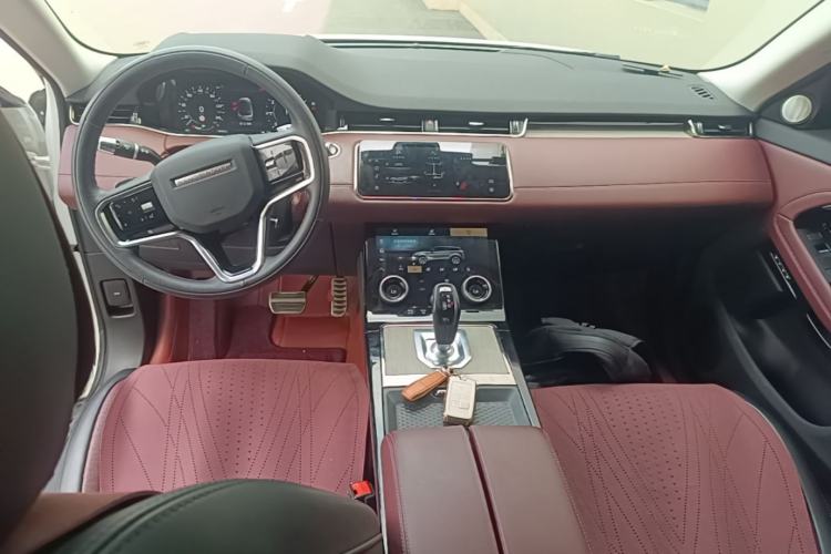 Used Land Rover Range Evoque 2021 Range Rover Velar 249 PS R-Dynamic HSE Luxury Edition Center Console