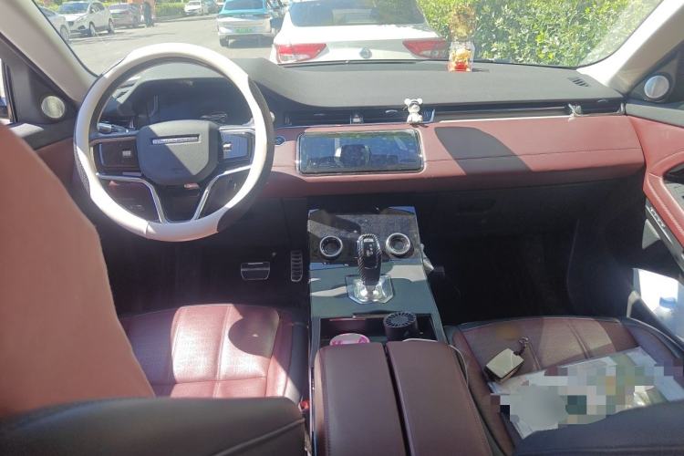 Used Land Rover Range Evoque 2021 Range Rover Velar 249 PS R-Dynamic HSE Luxury Edition Center Console