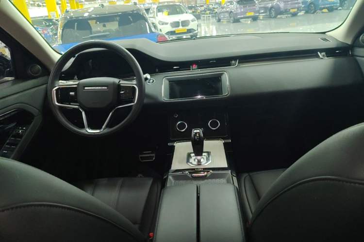 Used Land Rover Range Evoque 2021 Range Rover Velar 249 PS R-Dynamic S Performance Edition Center Console