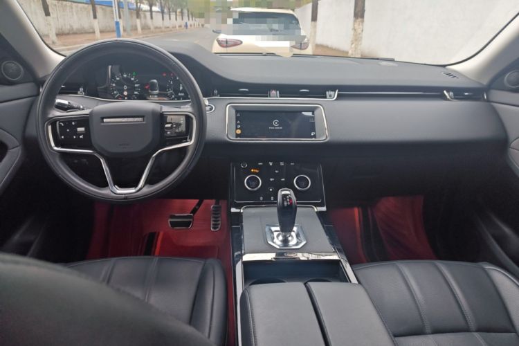 Used Land Rover Range Evoque 2021 Range Rover Evoque 200 PS R-Dynamic Standard Elite Edition Center Console
