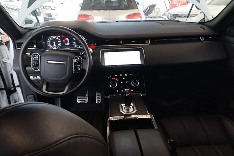 Used Land Rover Range Evoque 2021 Range Rover Velar 249 PS R-Dynamic S Performance Edition Center Console