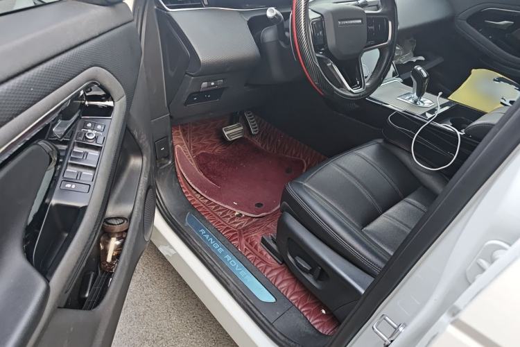 Used Land Rover Range Evoque 2021 Range Rover Velar 249 PS R-Dynamic S Performance Edition Driver Seat