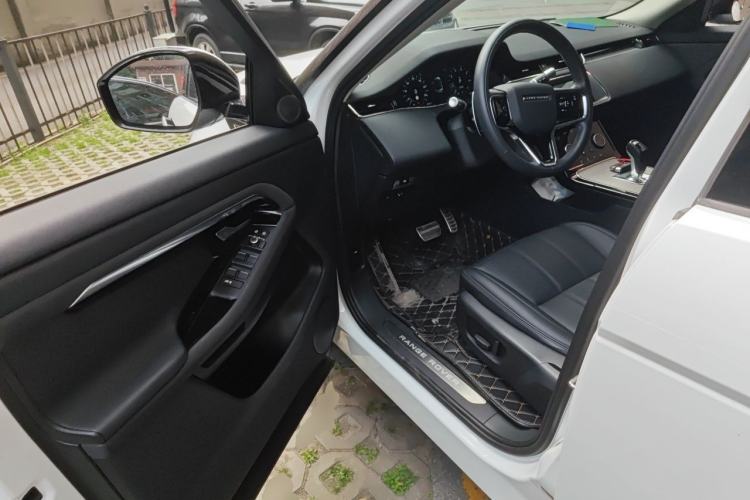 Used Land Rover Range Evoque 2021 Range Rover Velar 249 PS R-Dynamic S Performance Edition Driver Seat