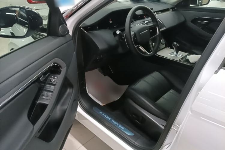 Used Land Rover Range Evoque 2021 Range Rover Velar 249 PS R-Dynamic S Performance Edition Driver Seat