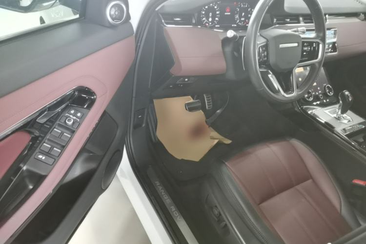 Used Land Rover Range Evoque 2021 Range Rover L 249 PS R-Dynamic SE Luxury Edition Driver Seat
