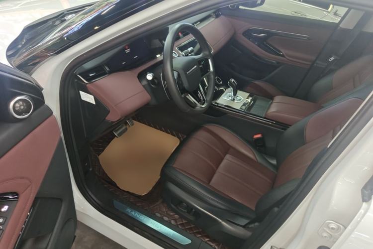 Used Land Rover Range Evoque 2021 Range Rover L 249 PS R-Dynamic SE Luxury Edition Driver Seat