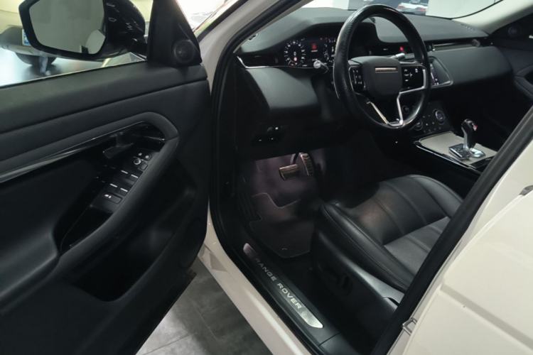 Used Land Rover Range Evoque 2021 Range Rover Velar 249 PS R-Dynamic S Performance Edition Driver Seat