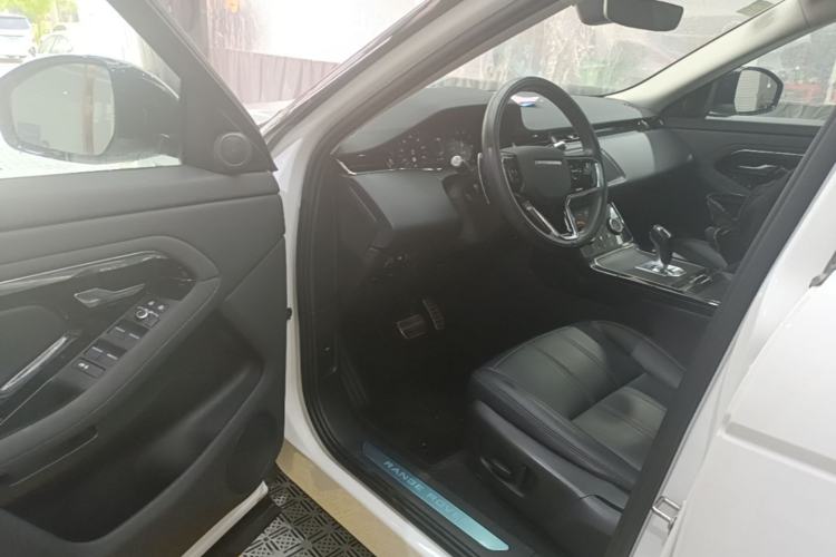 Used Land Rover Range Evoque 2021 Range Rover Evoque 200 PS R-Dynamic Standard Elite Edition Driver Seat