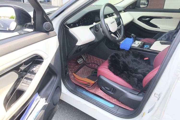 Used Land Rover Range Evoque 2021 Range Rover Velar 249 PS R-Dynamic S Performance Edition Driver Seat