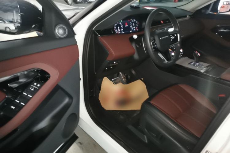 Used Land Rover Range Evoque 2021 Range Rover Velar 249 PS R-Dynamic S Performance Edition Driver Seat