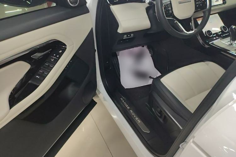 Used Land Rover Range Evoque 2021 Range Rover L 249 PS R-Dynamic SE Luxury Edition Driver Seat