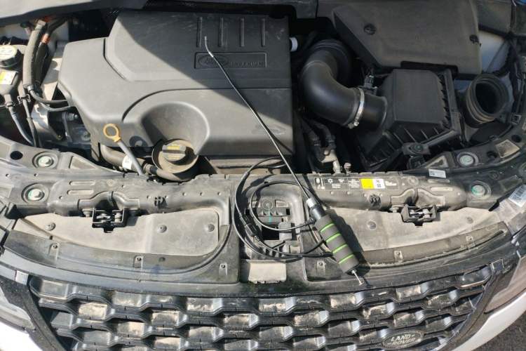 Used Land Rover Range Evoque 2021 Range Rover Evoque 200 PS R-Dynamic Standard Elite Edition Engine Bay