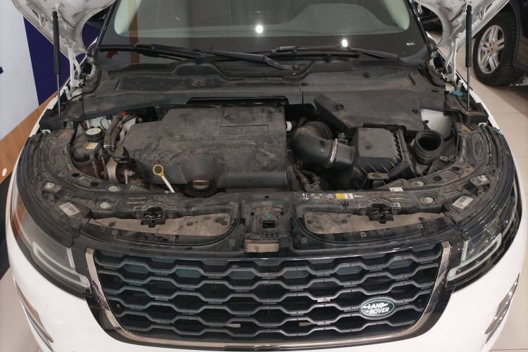 Used Land Rover Range Evoque 2021 Range Rover Velar 249 PS R-Dynamic S Performance Edition Engine Bay