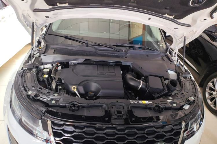 Used Land Rover Range Evoque 2021 Range Rover Velar 249 PS R-Dynamic S Performance Edition Engine Bay