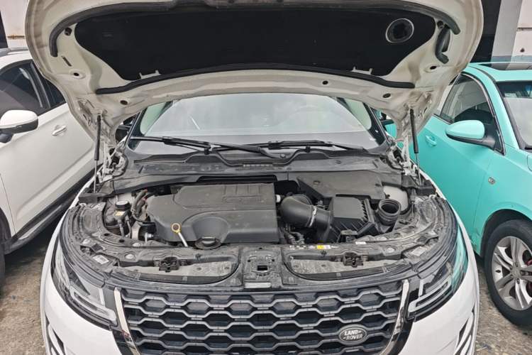 Used Land Rover Range Evoque 2021 Range Rover Velar 249 PS R-Dynamic HSE Luxury Edition Engine Bay