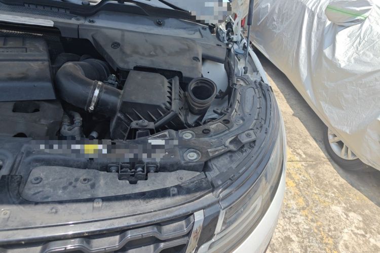 Used Land Rover Range Evoque 2021 Range Rover L 249 PS R-Dynamic SE Luxury Edition Engine Bay Left