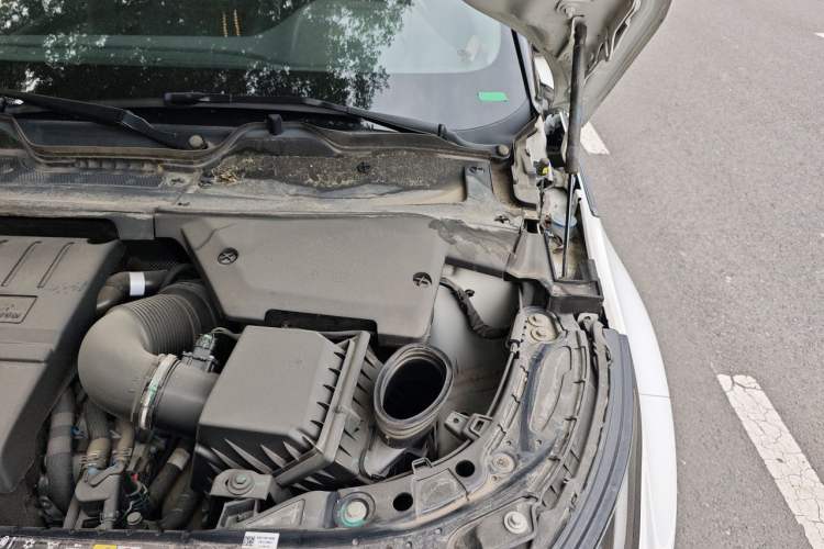 Used Land Rover Range Evoque 2021 Range Rover Evoque 200 PS R-Dynamic Standard Elite Edition Engine Bay Left
