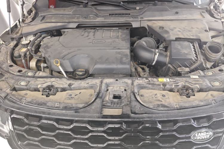Used Land Rover Range Evoque 2021 Range Rover Velar 249 PS R-Dynamic S Performance Edition Engine Bay