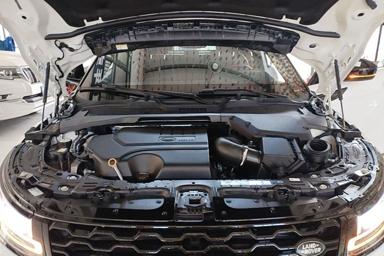 Used Land Rover Range Evoque 2021 Range Rover Velar 249 PS R-Dynamic S Performance Edition Engine Bay
