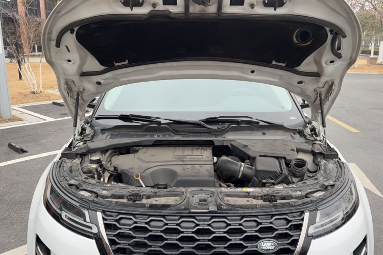 Used Land Rover Range Evoque 2021 Range Rover L 249 PS R-Dynamic SE Luxury Edition Engine Bay