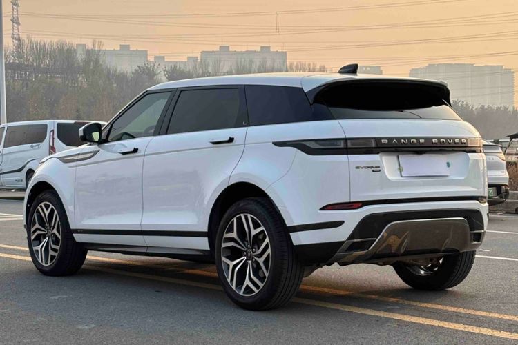Used Land Rover Range Evoque 2021 Range Rover Velar 249 PS R-Dynamic HSE Luxury Edition Exterior 3