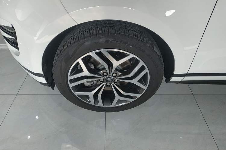 Used Land Rover Range Evoque 2021 Range Rover Velar 249 PS R-Dynamic HSE Luxury Edition Exterior 4