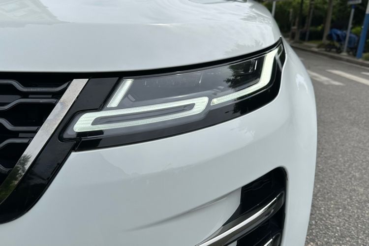 Used Land Rover Range Evoque 2021 Range Rover Velar 249 PS R-Dynamic S Performance Edition Exterior 5