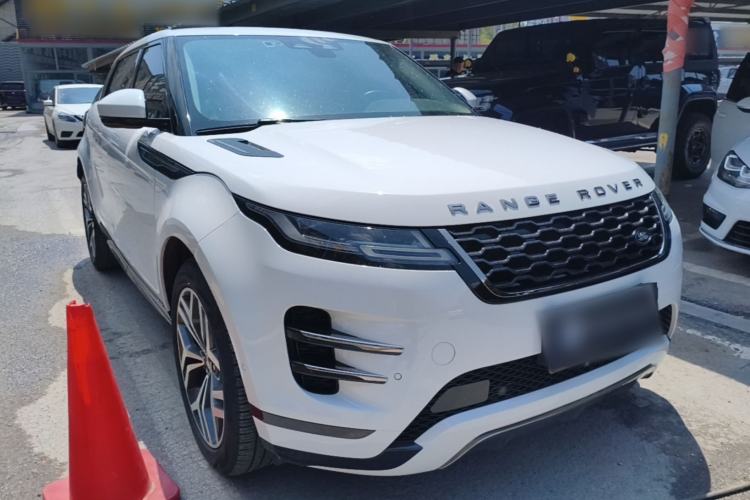 Used Land Rover Range Evoque 2021 Range Rover Velar 249 PS R-Dynamic HSE Luxury Edition Front Right 45 Deg