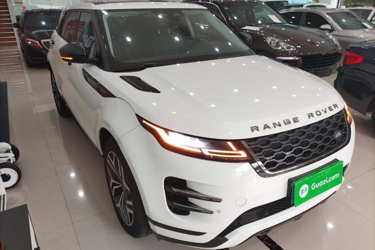 Used Land Rover Range Evoque 2021 Range Rover Velar 249 PS R-Dynamic S Performance Edition Front Right 45 Deg