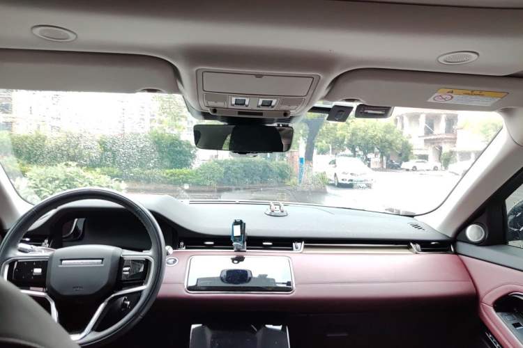 Used Land Rover Range Evoque 2021 Range Rover Velar 249 PS R-Dynamic HSE Luxury Edition Headliner