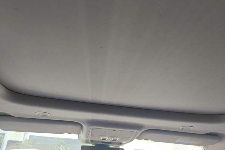 Used Land Rover Range Evoque 2021 Range Rover L 249 PS R-Dynamic SE Luxury Edition Headliner