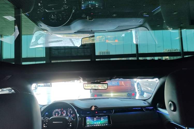Used Land Rover Range Evoque 2021 Range Rover Velar 249 PS R-Dynamic S Performance Edition Headliner