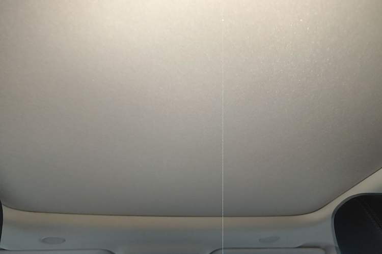 Used Land Rover Range Evoque 2021 Range Rover Velar L 249PS R-Dynamic First Edition Headliner