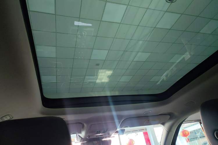 Used Land Rover Range Evoque 2021 Range Rover Velar 249 PS R-Dynamic S Performance Edition Headliner