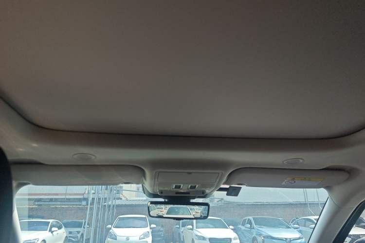 Used Land Rover Range Evoque 2021 Range Rover Velar 249 PS R-Dynamic HSE Luxury Edition Headliner