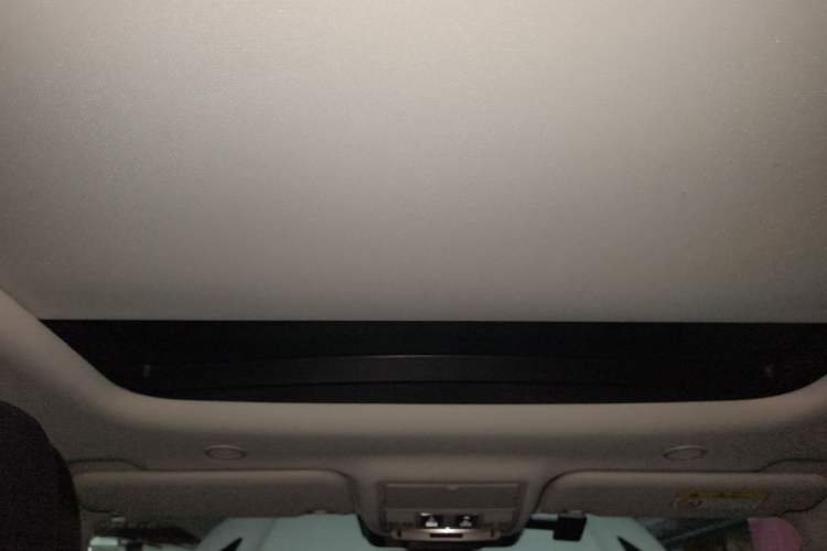 Used Land Rover Range Evoque 2021 Range Rover Evoque 200 PS R-Dynamic Standard Elite Edition Headliner