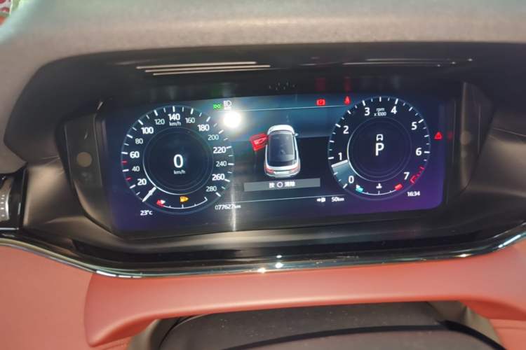 Used Land Rover Range Evoque 2021 Range Rover L 249 PS R-Dynamic SE Luxury Edition Instrument Cluster