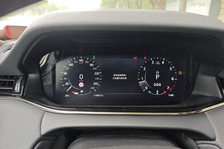 Used Land Rover Range Evoque 2021 Range Rover Evoque 200 PS R-Dynamic Standard Elite Edition Instrument Cluster