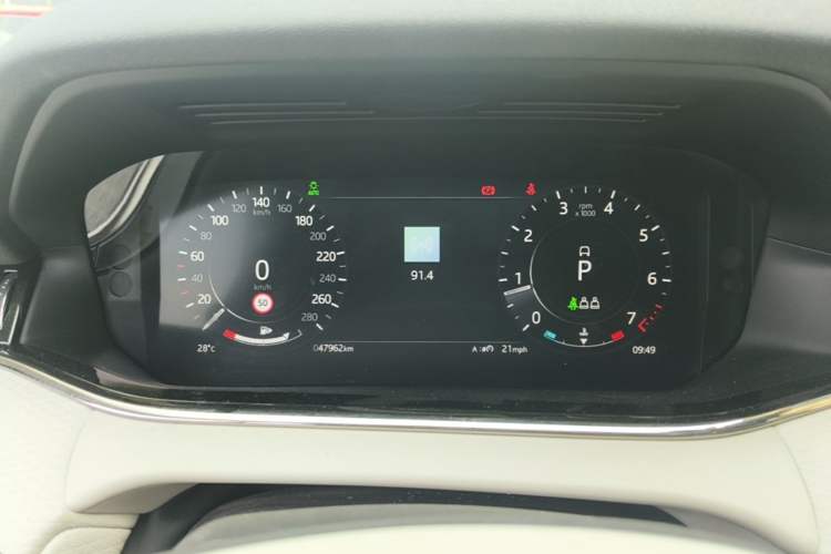 Used Land Rover Range Evoque 2021 Range Rover Velar 249 PS R-Dynamic S Performance Edition Instrument Cluster
