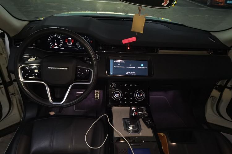 Used Land Rover Range Evoque 2021 Range Rover Velar 249 PS R-Dynamic S Performance Edition Interior 2