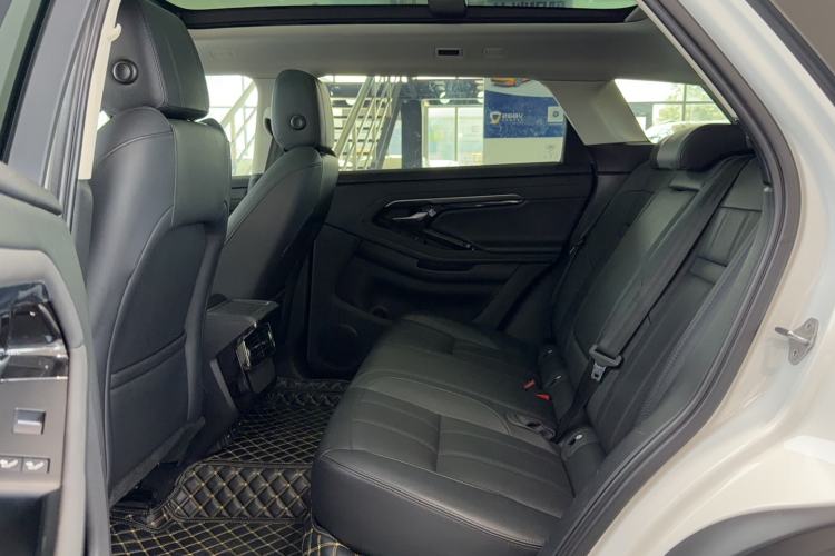 Used Land Rover Range Evoque 2021 Range Rover Evoque 200 PS R-Dynamic Standard Elite Edition Interior 2